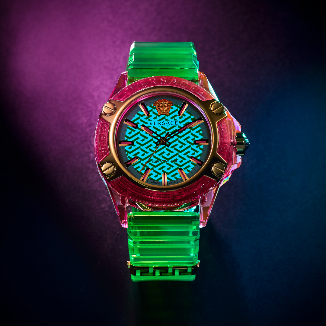ICON ACTIVE INDIGLO先行発売｜NEWS｜VERSACE WATCHES - ヴェルサーチェ・イタリア発の高級腕時計